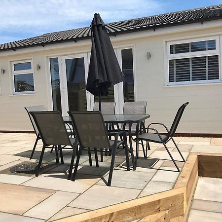 Mundesley Holiday Village 外观 照片