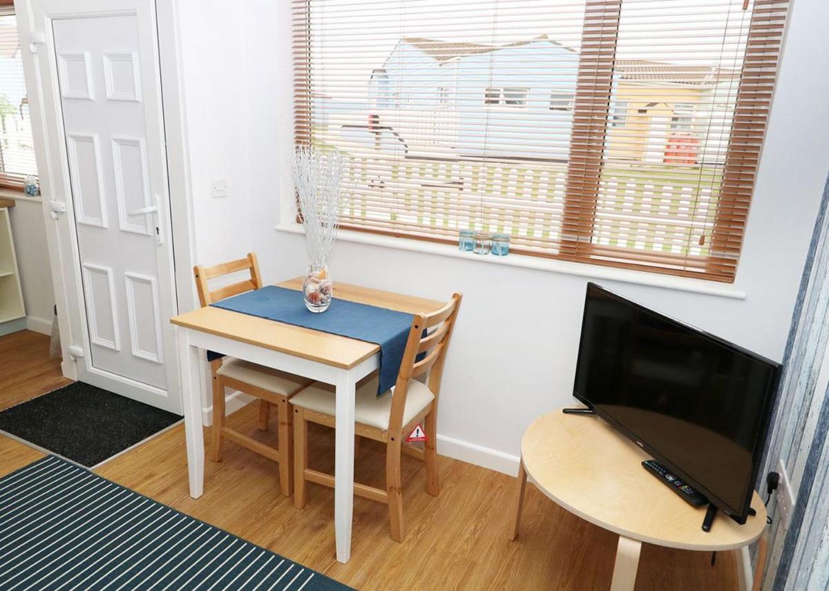 Mundesley Holiday Village 外观 照片
