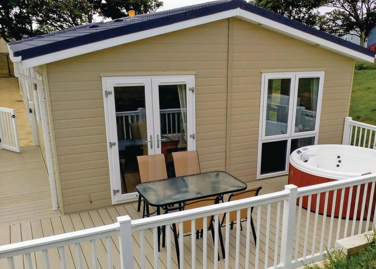 Mundesley Holiday Village 外观 照片